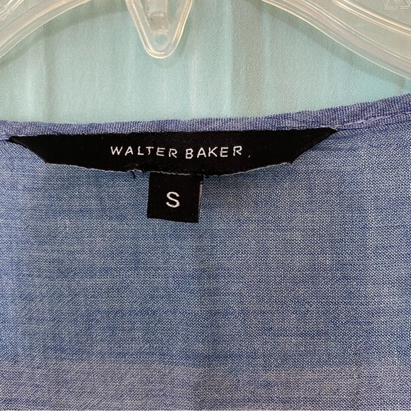 Walter Baker Boho Embroirded Floral Chambray Top Sz Small - Picture 2 of 7